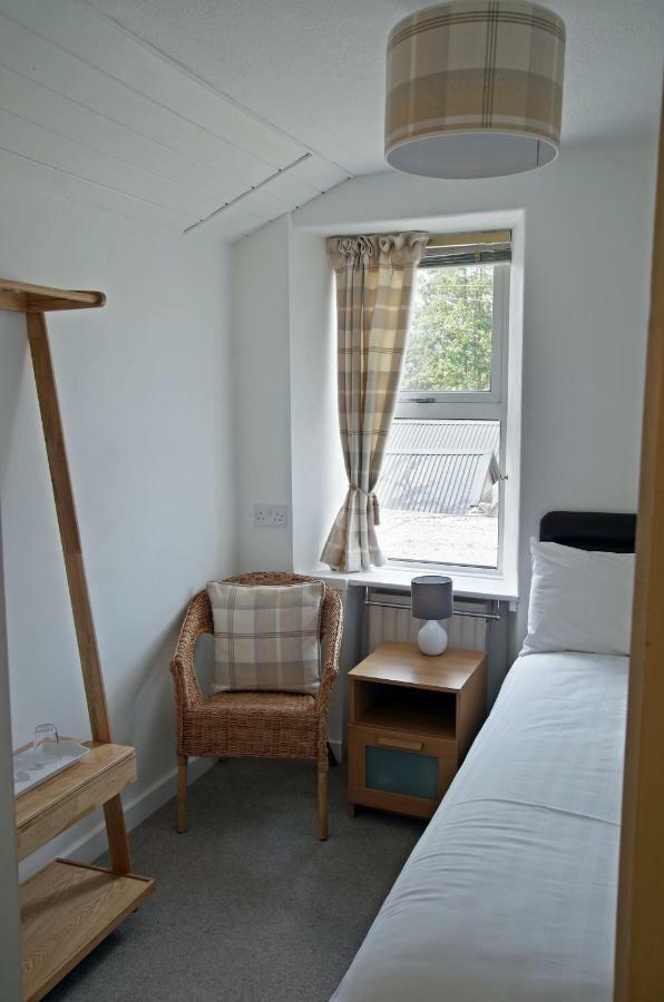 Bed and Breakfast Brook House ― Free On-Site Car Park Уиндермир Экстерьер фото